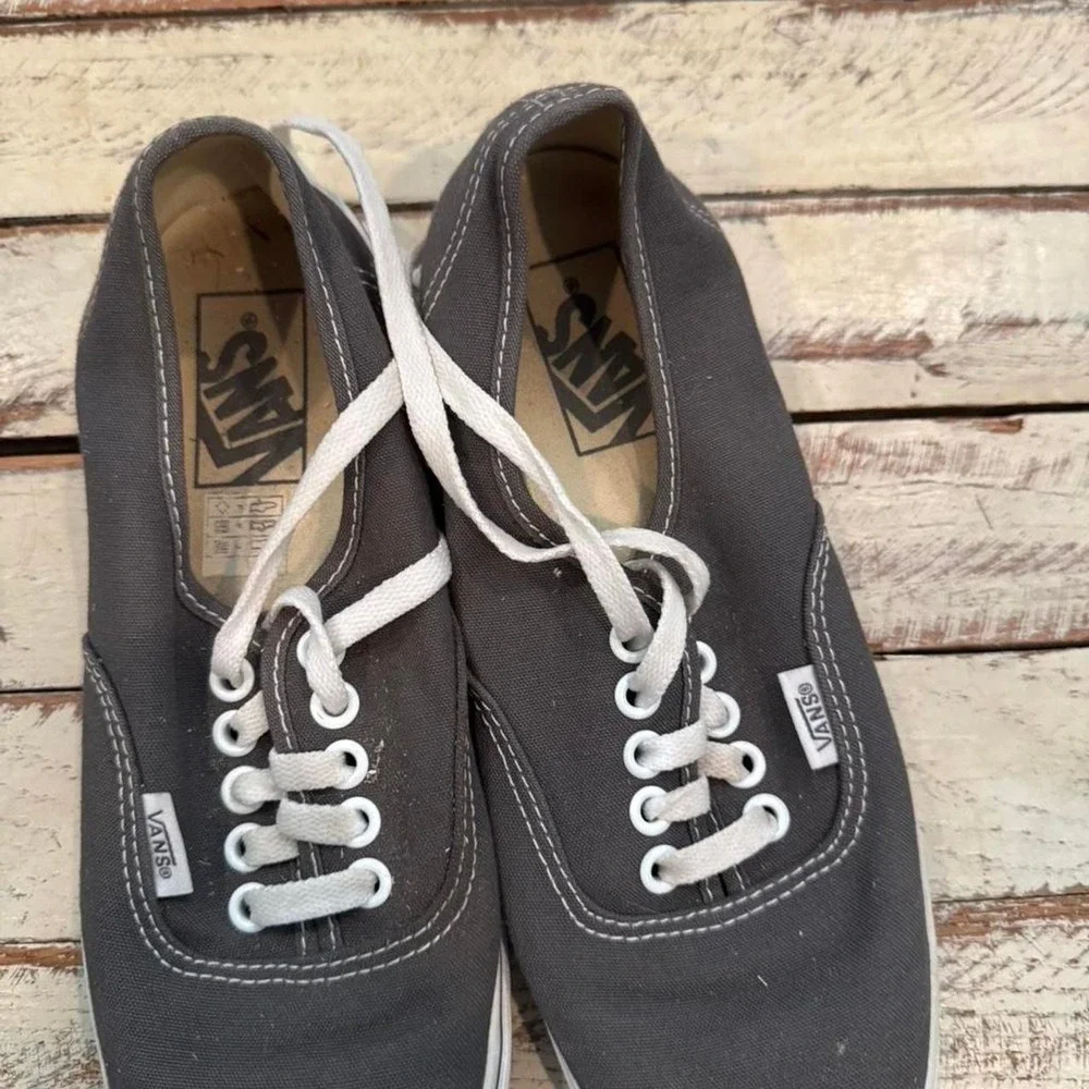Vans Authentic Charcoal Gray Canvas Low Top Skate Sneakers Women 6.5 Men 5.0